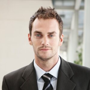 portrait-of-business-man-FKN9CNT-1-1.jpg